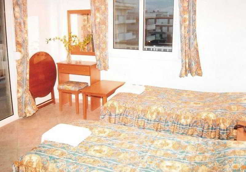 Iris Hotel Nea Kallikrateia Exteriör bild